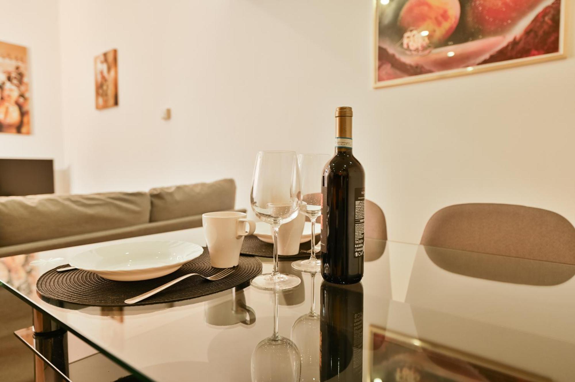 Danube Dwelling Akacfa 41
