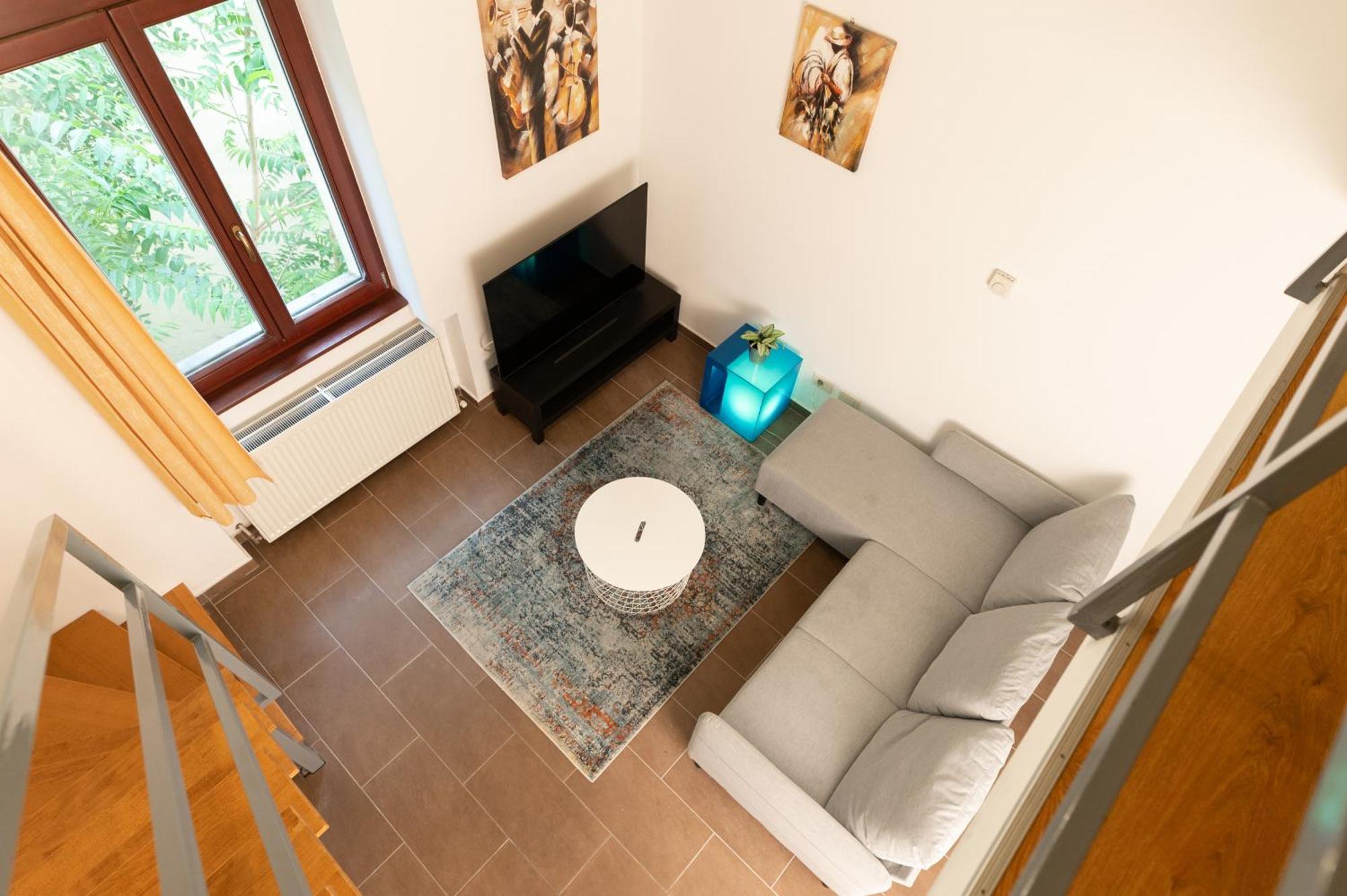 Apartamento Danube Dwelling Akacfa 41 *